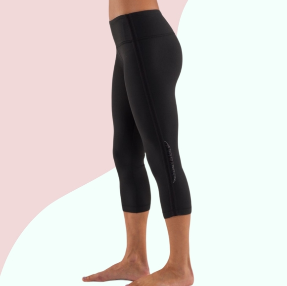 lululemon athletica Pants - lululemon wunder under crop limited edition
